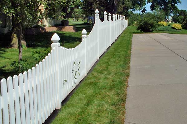 Completed fence project in Englewood, FL